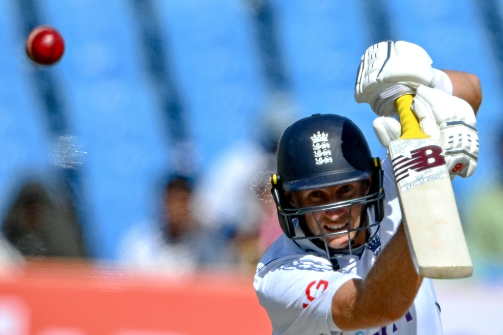 England back under-fire Root, Bairstow to keep India series alive