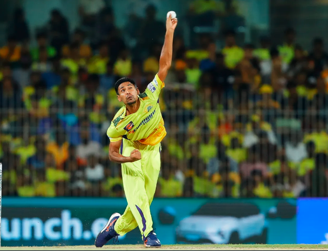 Mustafiz fails to defend in last over as Stoinis leads LSG to beat CSK