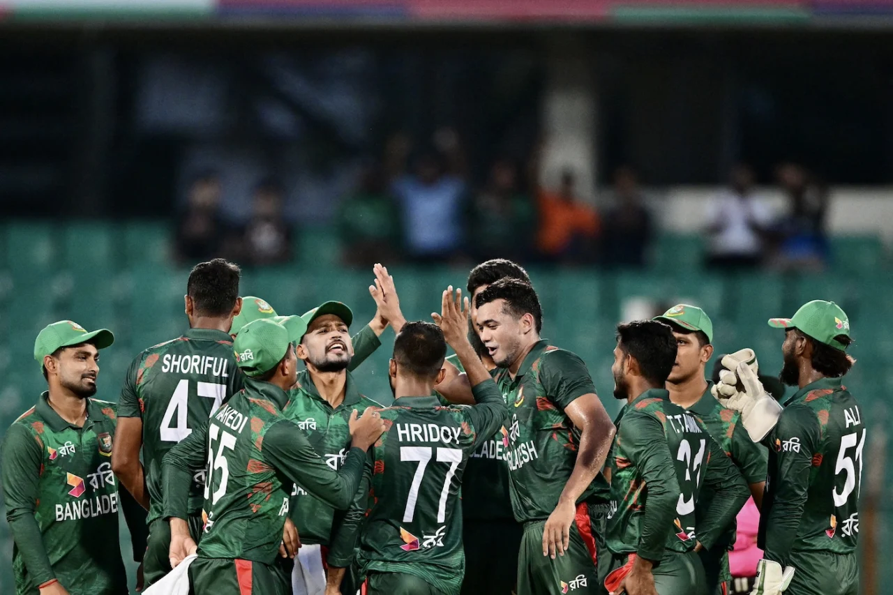 Bangladesh clinch second T20I comfortably against Zimbabwe 